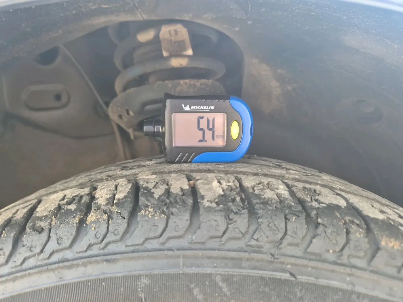 2022 Hyundai NEW I20 ASTA (O) 1.2 AT, Petrol, Automatic, 22,522 km, tyre