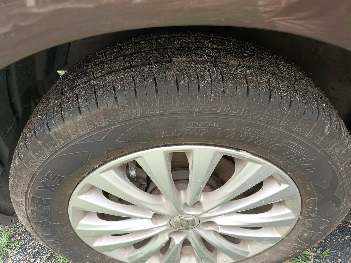 2015 Maruti Ciaz ZXI, Petrol, Manual, 27,730 km, tyre