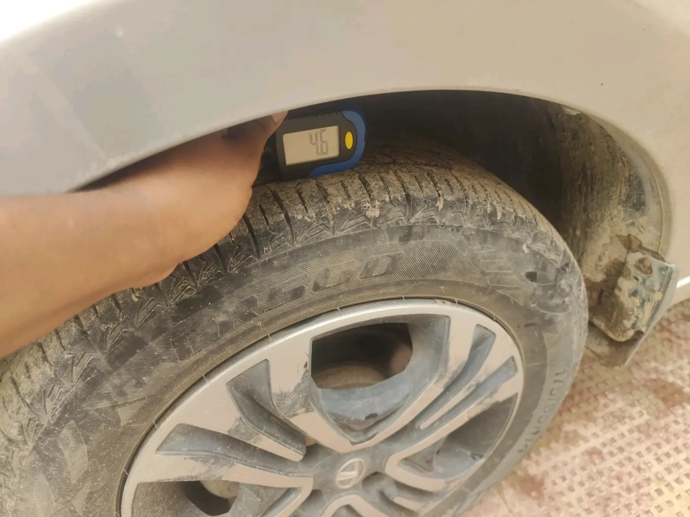 2019 Tata Tiago XZA PETROL, Petrol, Automatic, 41,512 km, tyre