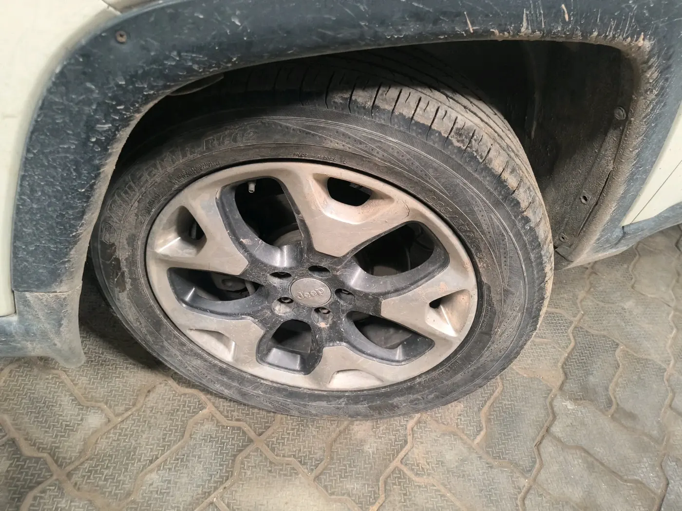 2018 Jeep Compass LIMITED PLUS DIESEL, Diesel, Manual, 1,25,811 km, tyre