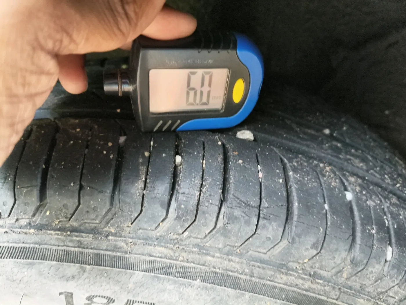 2021 Tata PUNCH ADVENTURE MT, Petrol, Manual, 21,253 km, tyre