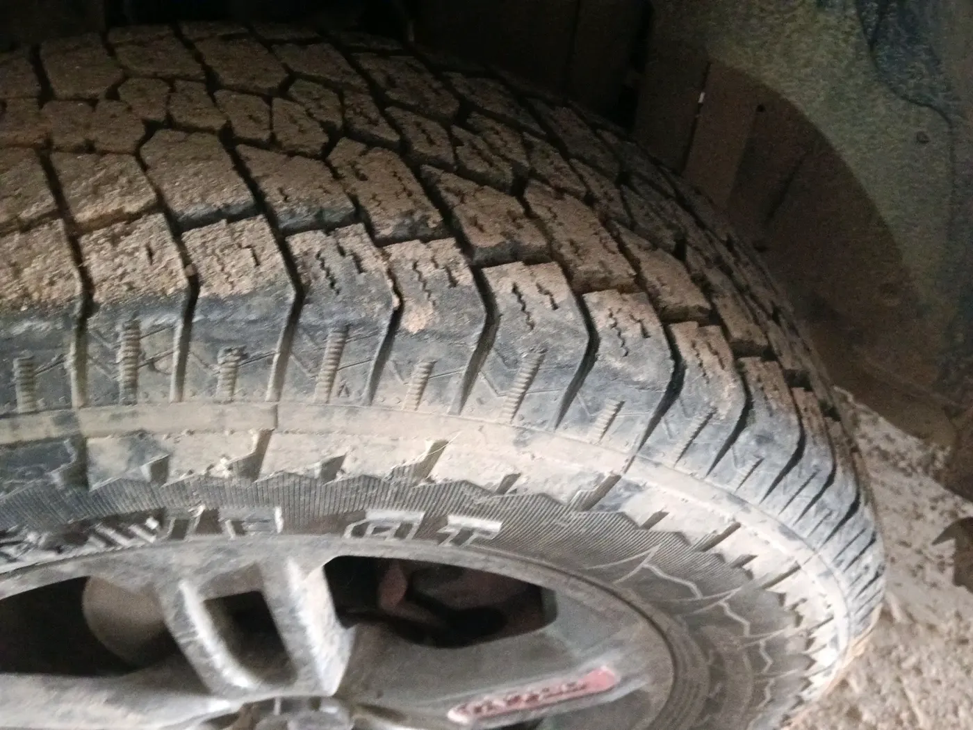 2023 Mahindra Thar LX HARD TOP 4WD MT, Diesel, Manual, 1,18,172 km, tyre