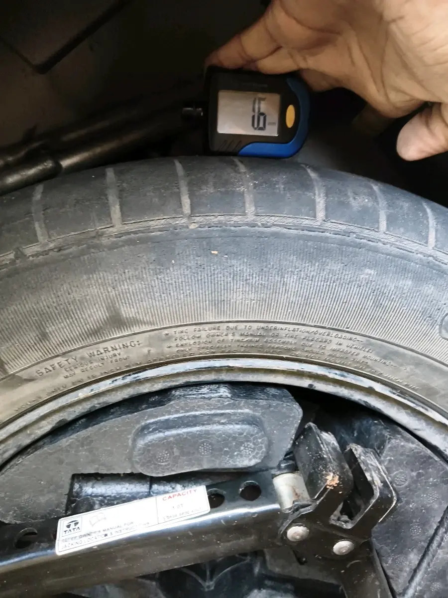 2019 Tata NEXON XZA PLUS PETROL DUAL TONE, Petrol, Automatic, 88,622 km, tyre
