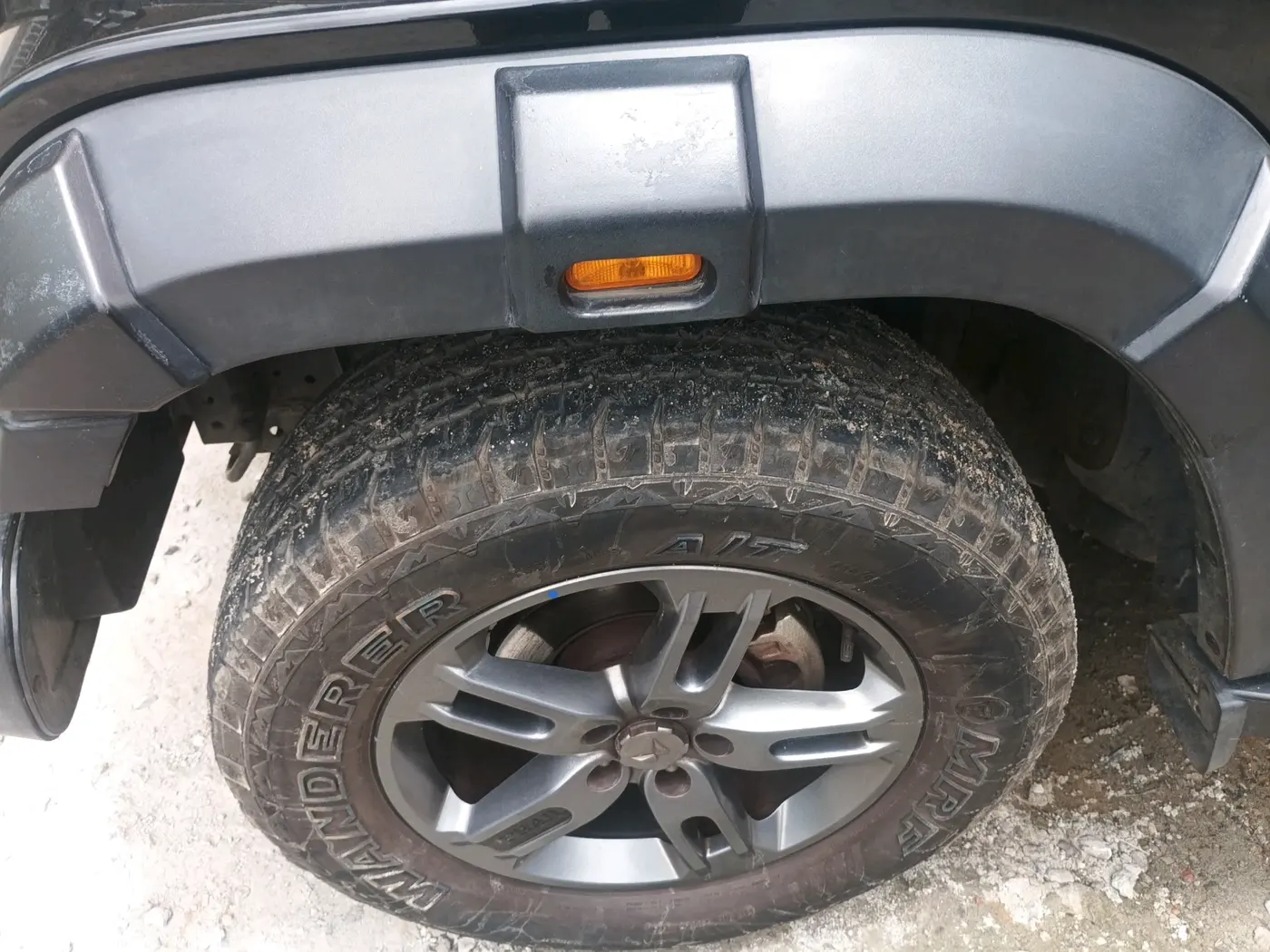2024 Mahindra Thar LX P 2WD AT HT, Petrol, Automatic, 10,161 km, tyre