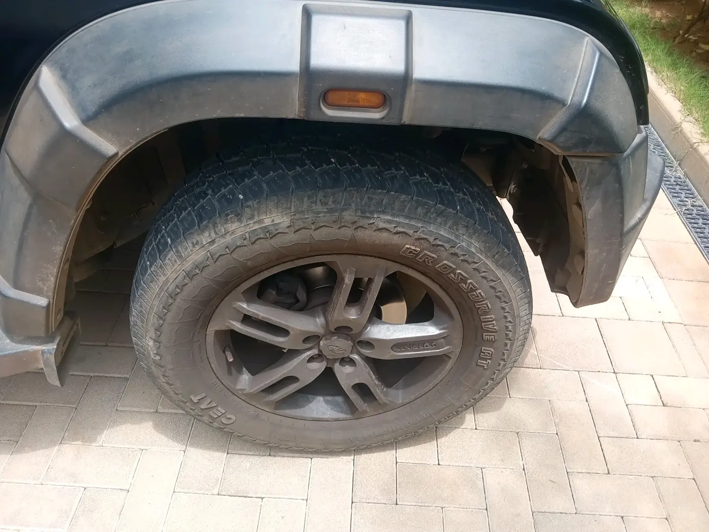 2022 Mahindra Thar LX D 4WD AT CONVERTIBLE, Diesel, Automatic, 28,762 km, tyre