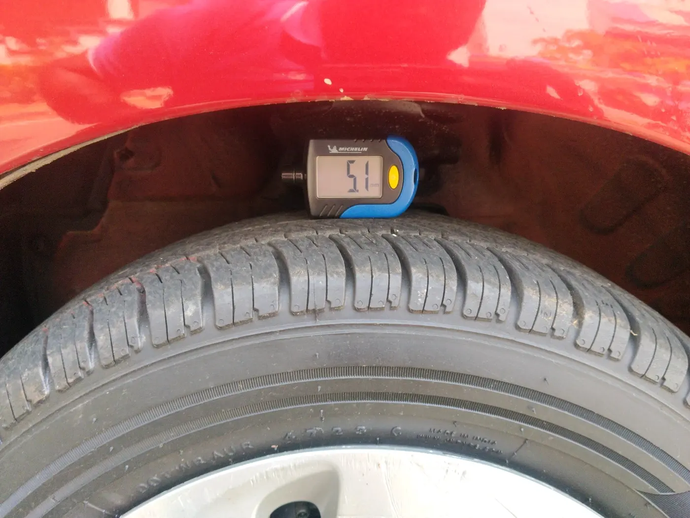 2015 Maruti Celerio VDI, Diesel, Manual, 80,954 km, tyre