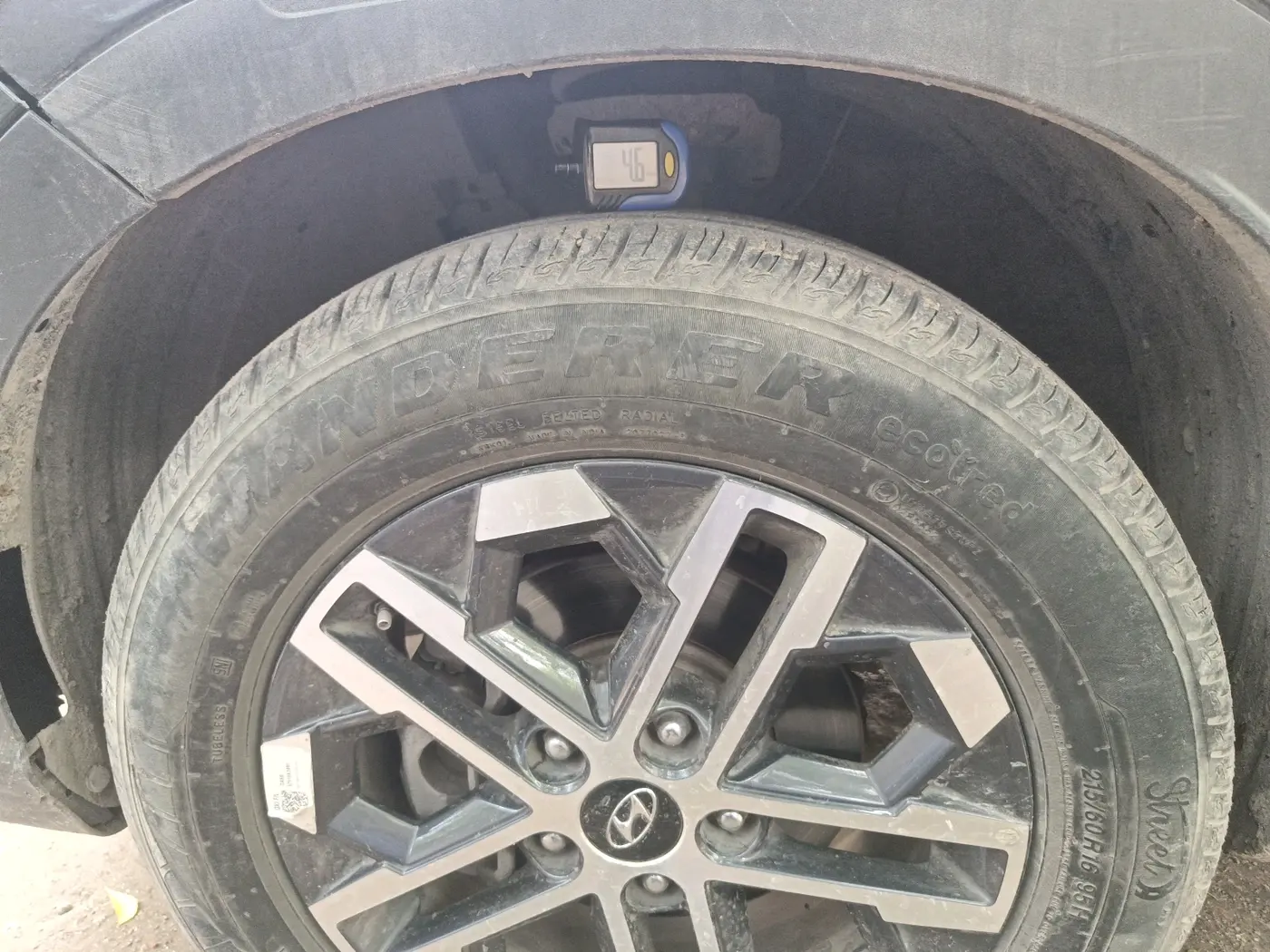 2024 Hyundai VENUE SX (O) 1.0 TURBO DCT, Petrol, Automatic, 44,380 km, tyre
