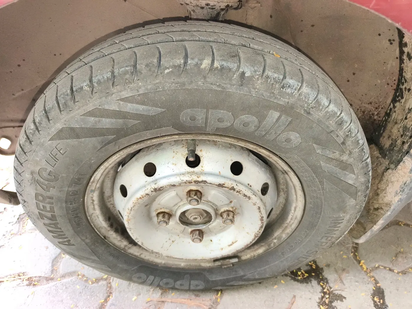 2011 Maruti Alto LXI, Petrol, Manual, 1,67,770 km, tyre