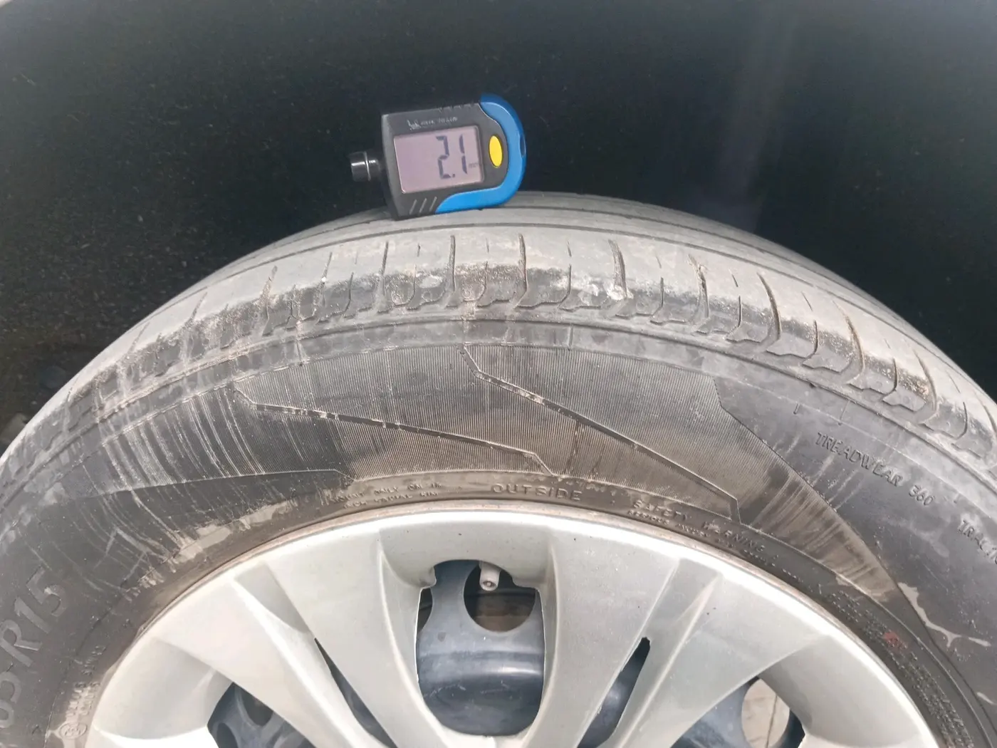 2016 Maruti Baleno DELTA DIESEL 1.3, Diesel, Manual, 2,49,139 km, tyre