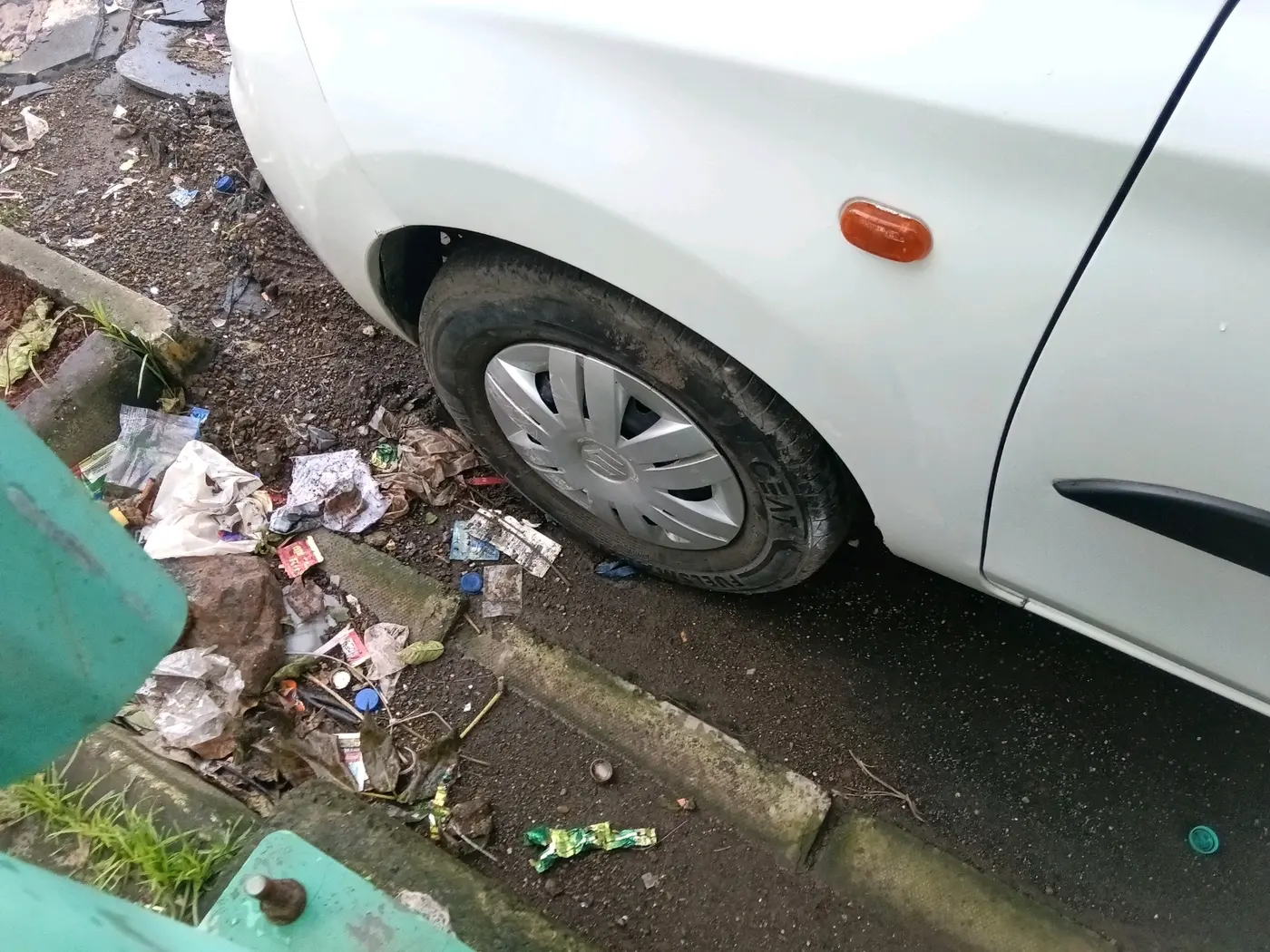 2023 Maruti Alto VXI, Petrol, Manual, 13,293 km, tyre