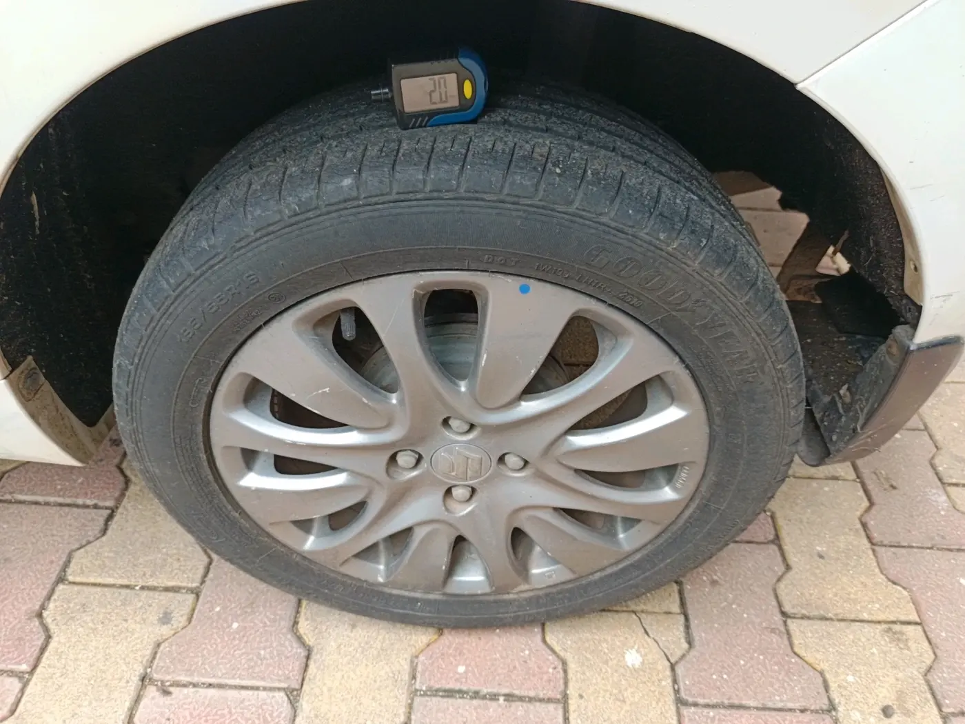 2018 Maruti Baleno ALPHA PETROL 1.2, Petrol, Manual, 29,021 km, tyre