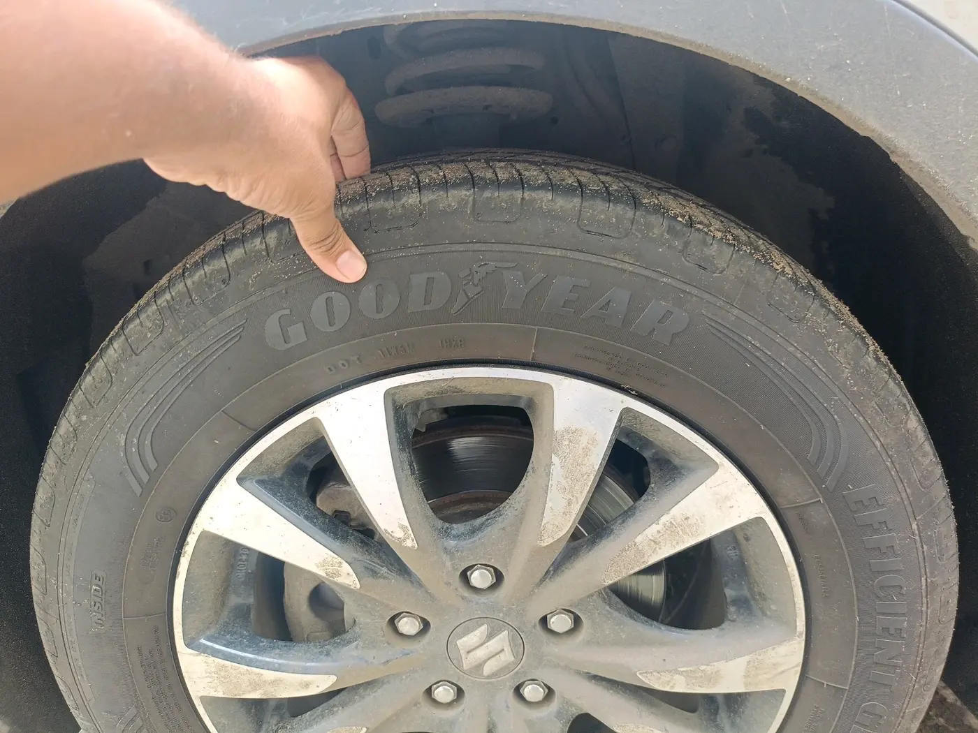 2021 Maruti S Cross ZETA 1.5, Petrol, Manual, 64,818 km, tyre