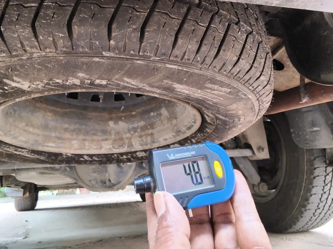 2012 Mahindra Xylo E9, Diesel, Manual, 1,26,853 km, tyre