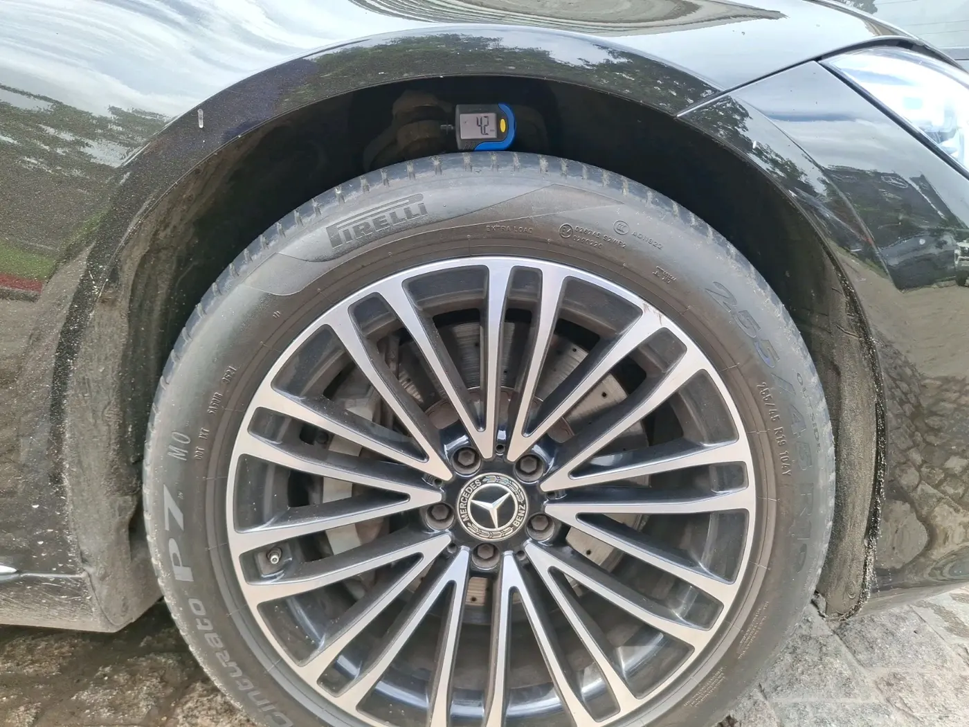 2022 Mercedes Benz S Class S450 4MATIC, Hybrid, Automatic, 19,416 km, tyre