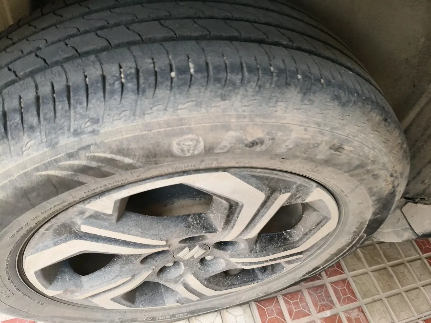 2022 Maruti BREZZA LXI, Petrol, Manual, 38,822 km, tyre
