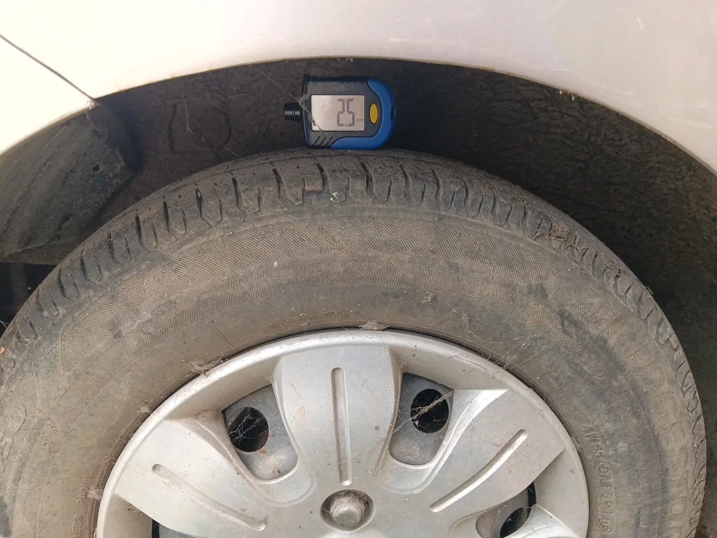 2009 Hyundai i10 SPORTZ 1.2, Petrol, Manual, 62,919 km, tyre
