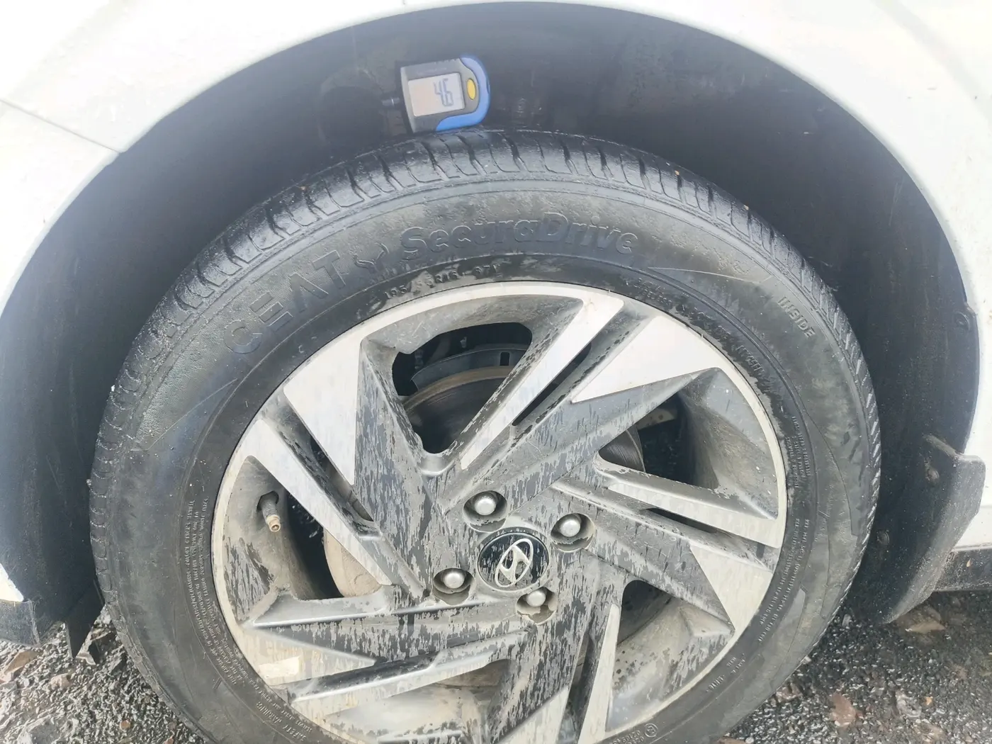 2022 Hyundai NEW I20 ASTA (O) 1.2 MT, Petrol, Manual, 61,543 km, tyre