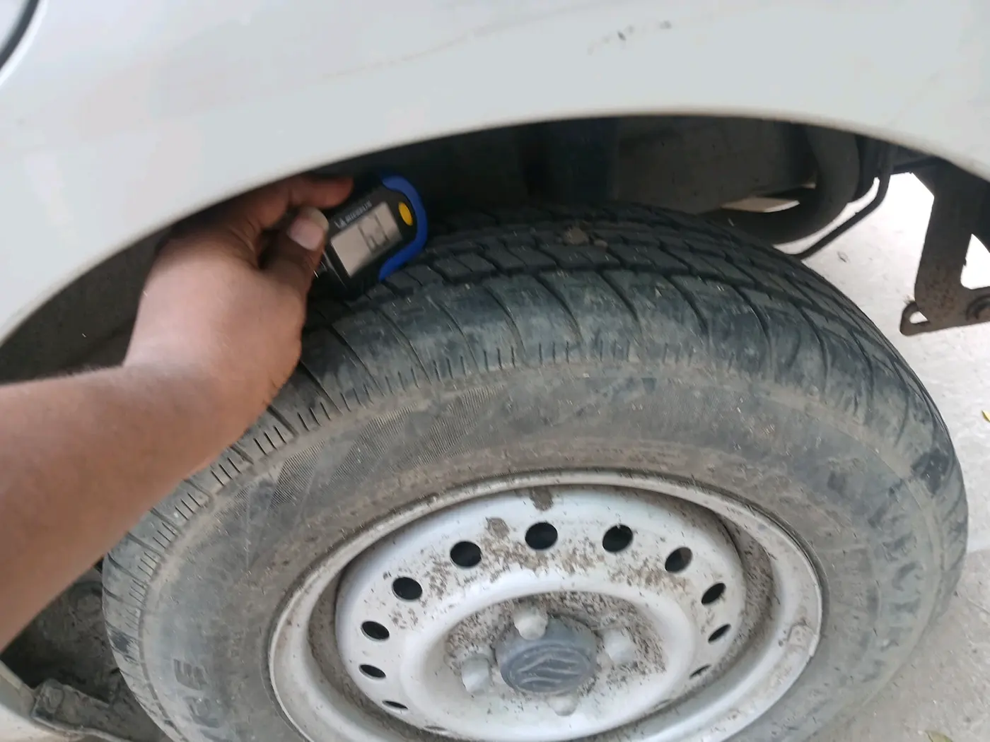 2019 Maruti New Wagon-R LXI CNG 1.0, CNG, Manual, 75,449 km, tyre