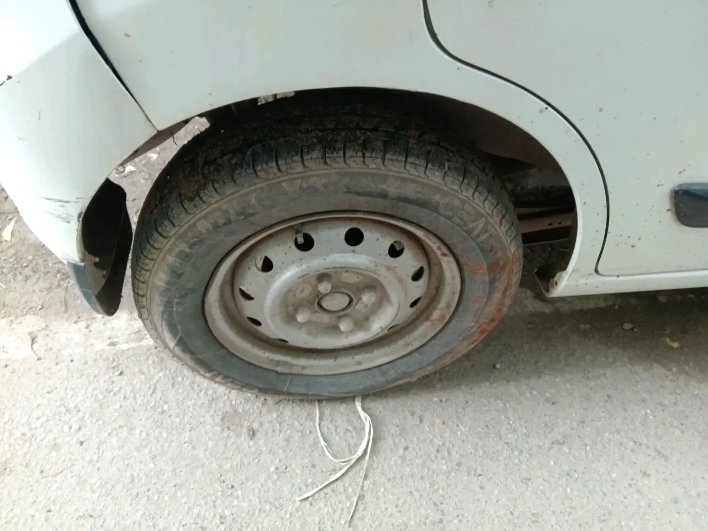 2018 Maruti Wagon R 1.0 LXI CNG, CNG, Manual, 1,40,870 km, tyre
