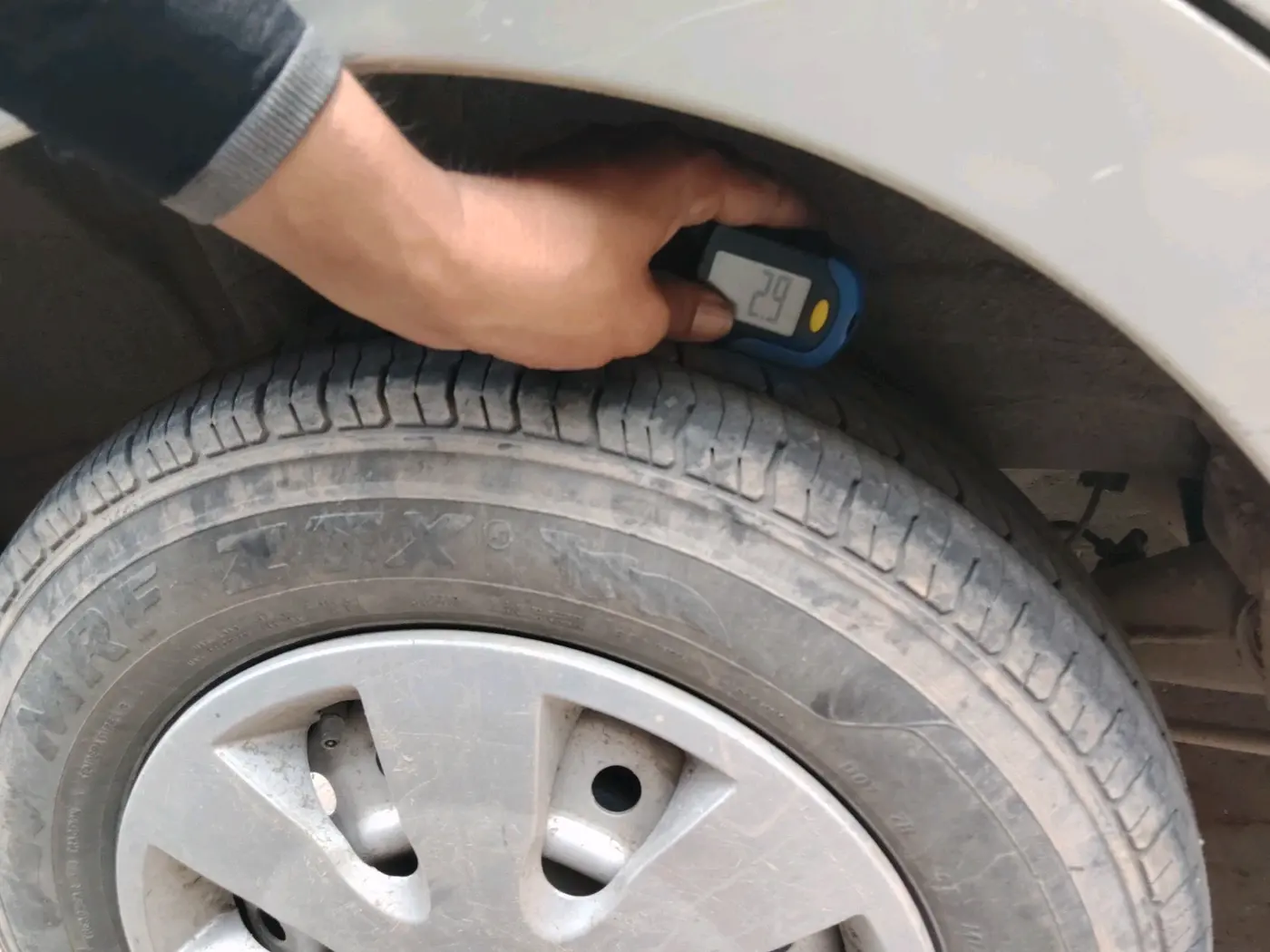 2021 Maruti New Wagon-R LXI CNG (O) 1.0, CNG, Manual, 76,126 km, tyre