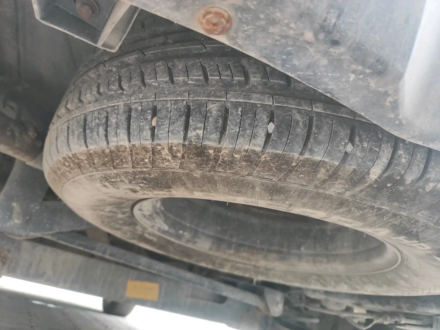 2022 Tata Harrier XTA 2.0L KRYOTEC PLUS, Diesel, Automatic, 69,195 km, tyre