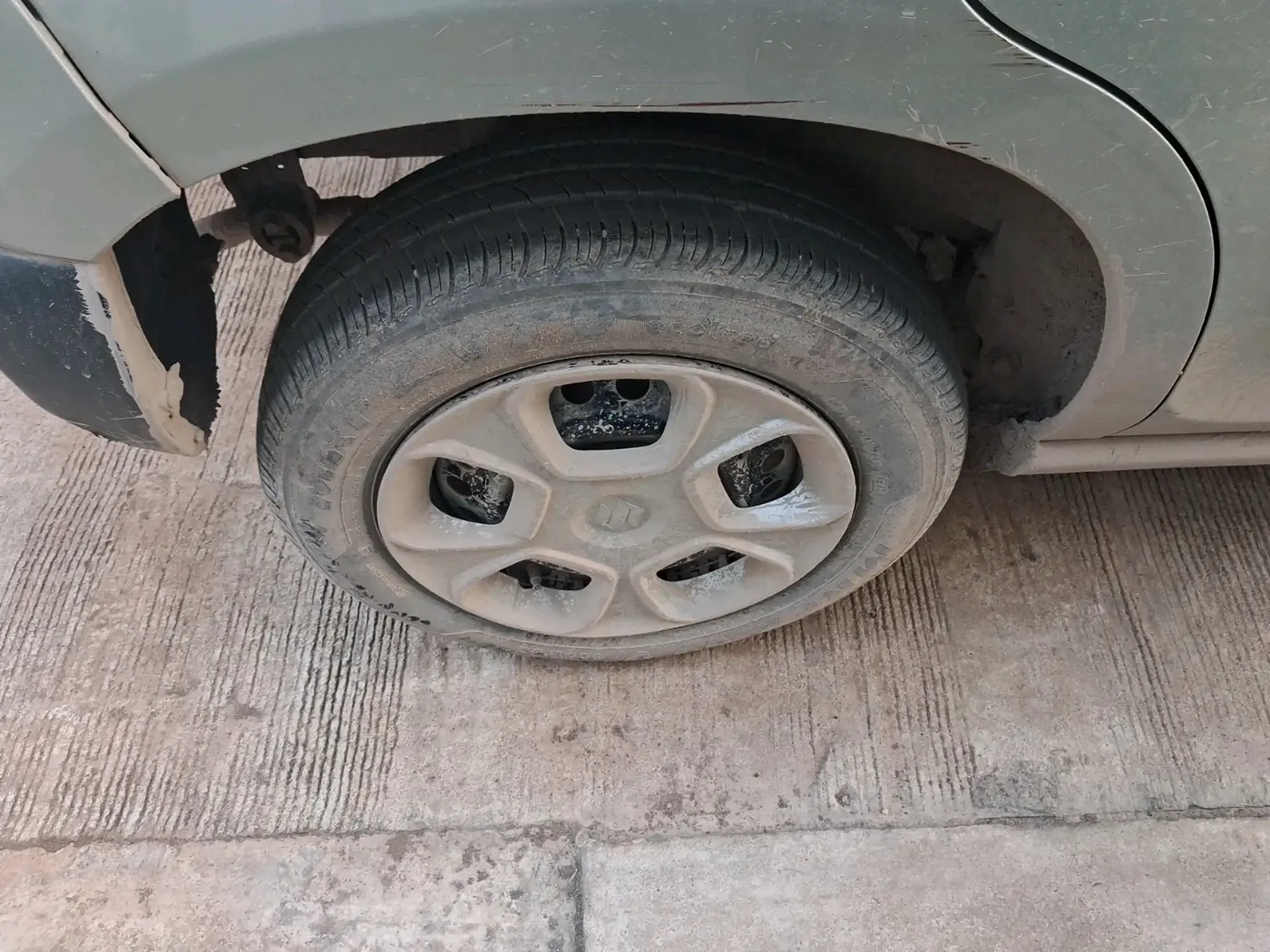 2020 Maruti S PRESSO VXI+, Petrol, Manual, 64,234 km, tyre