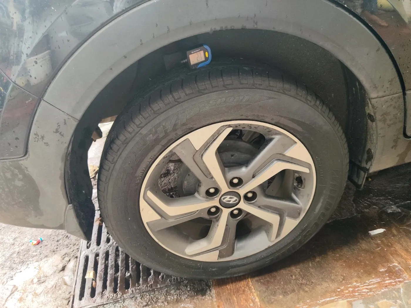 2018 Hyundai Creta SX AT 1.6 PETROL, Petrol, Automatic, 36,315 km, tyre