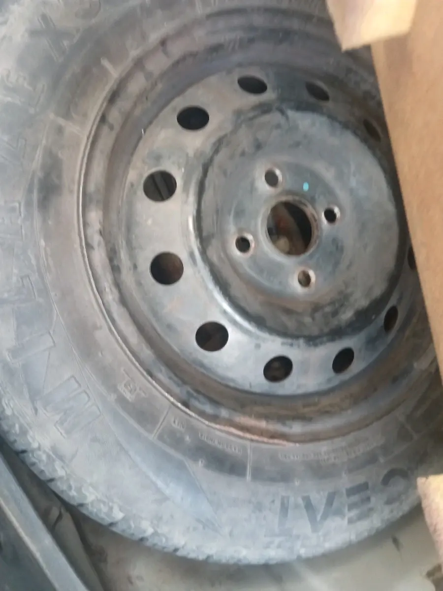 2012 Maruti Swift Dzire VXI, Petrol, Manual, 89,275 km, tyre
