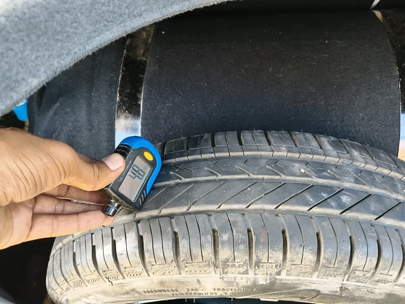 2018 Tata Tiago XZ PETROL, CNG, Manual, 78,816 km, tyre