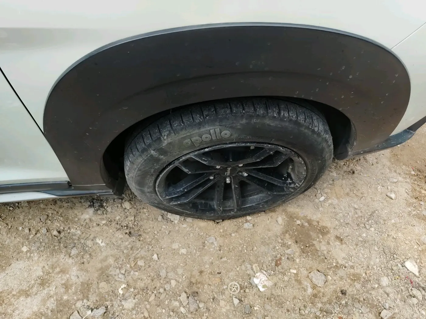 2022 Maruti XL6 ZETA AT, Petrol, Automatic, 66,406 km, tyre