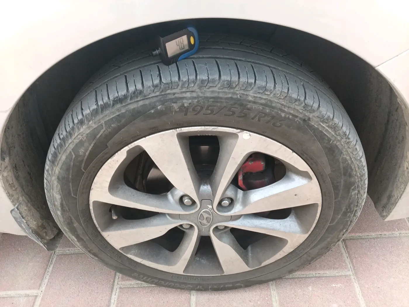 2017 Hyundai Elite i20 ASTA 1.4 CRDI, Diesel, Manual, 1,67,638 km, tyre
