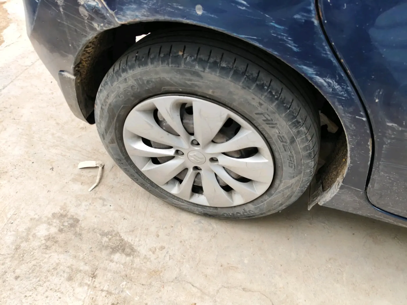 2018 Maruti Baleno DELTA PETROL 1.2, CNG, Manual, 1,68,785 km, tyre