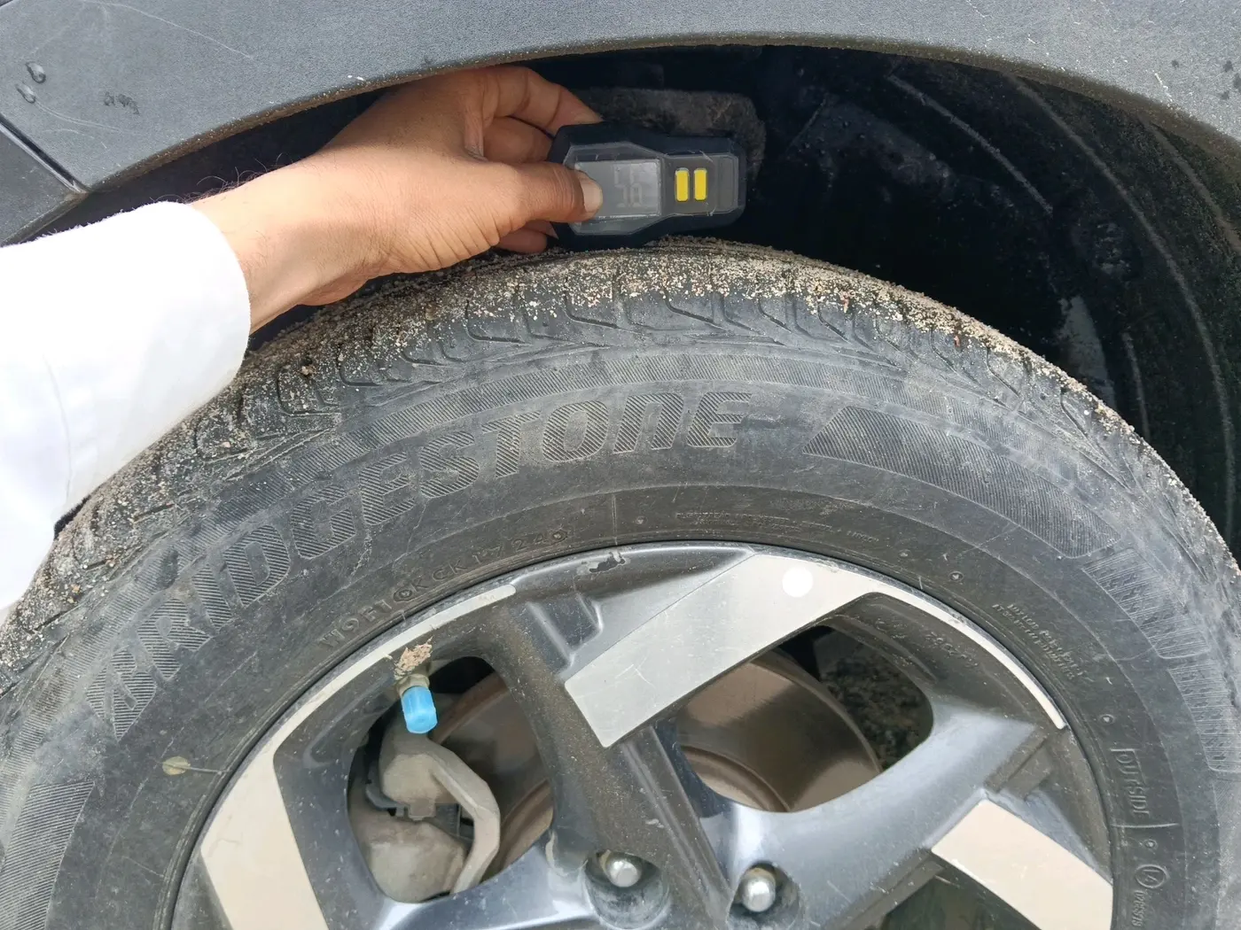 2020 Hyundai VENUE SX (O) 1.5 CRDI, Diesel, Manual, 1,60,854 km, tyre