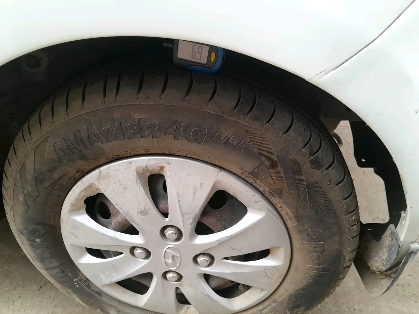 2011 Hyundai i10 MAGNA 1.2, Petrol, Manual, 82,502 km, tyre