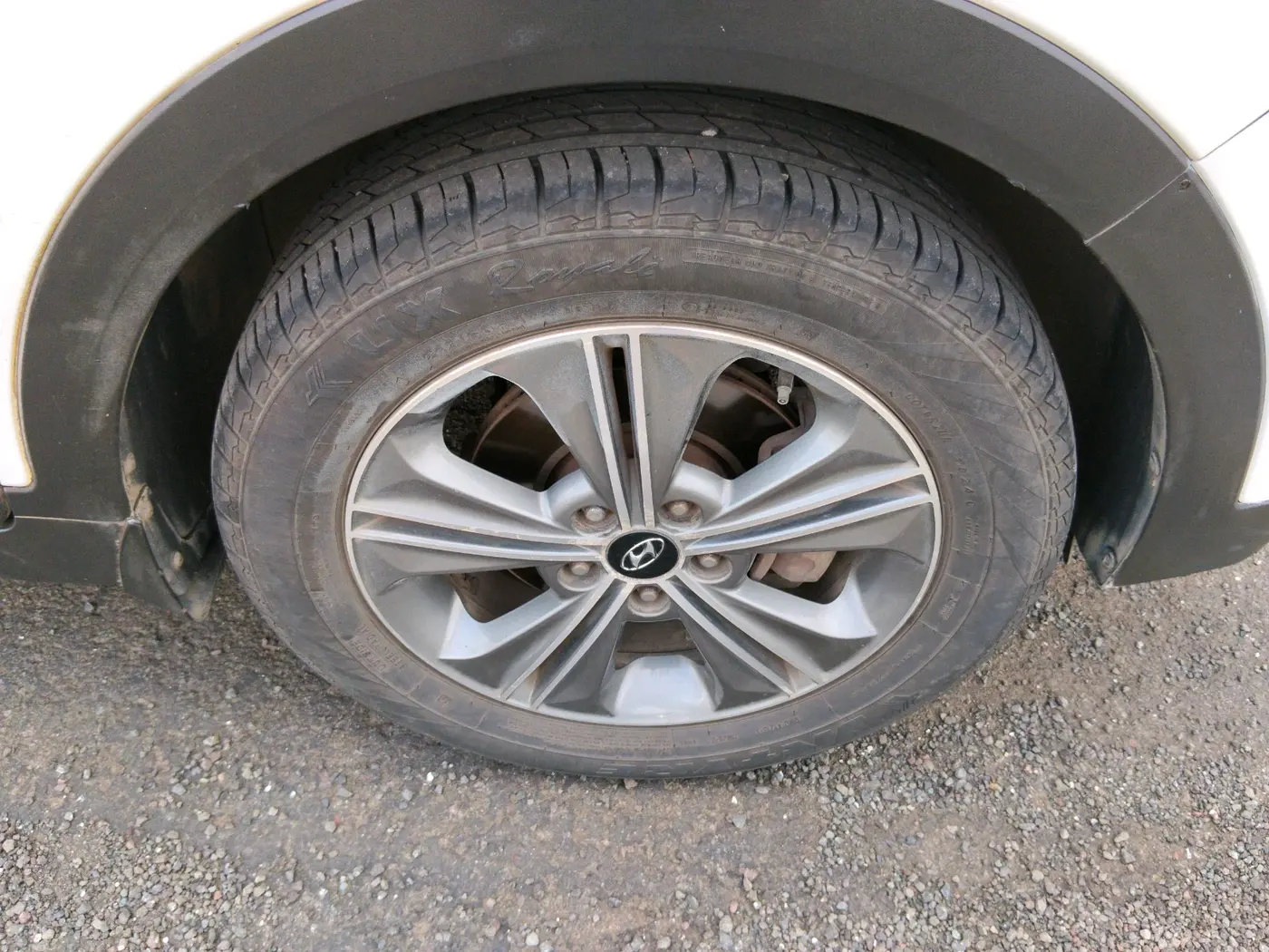 2017 Hyundai Creta SX PLUS AT 1.6 PETROL, Petrol, Automatic, 86,866 km, tyre