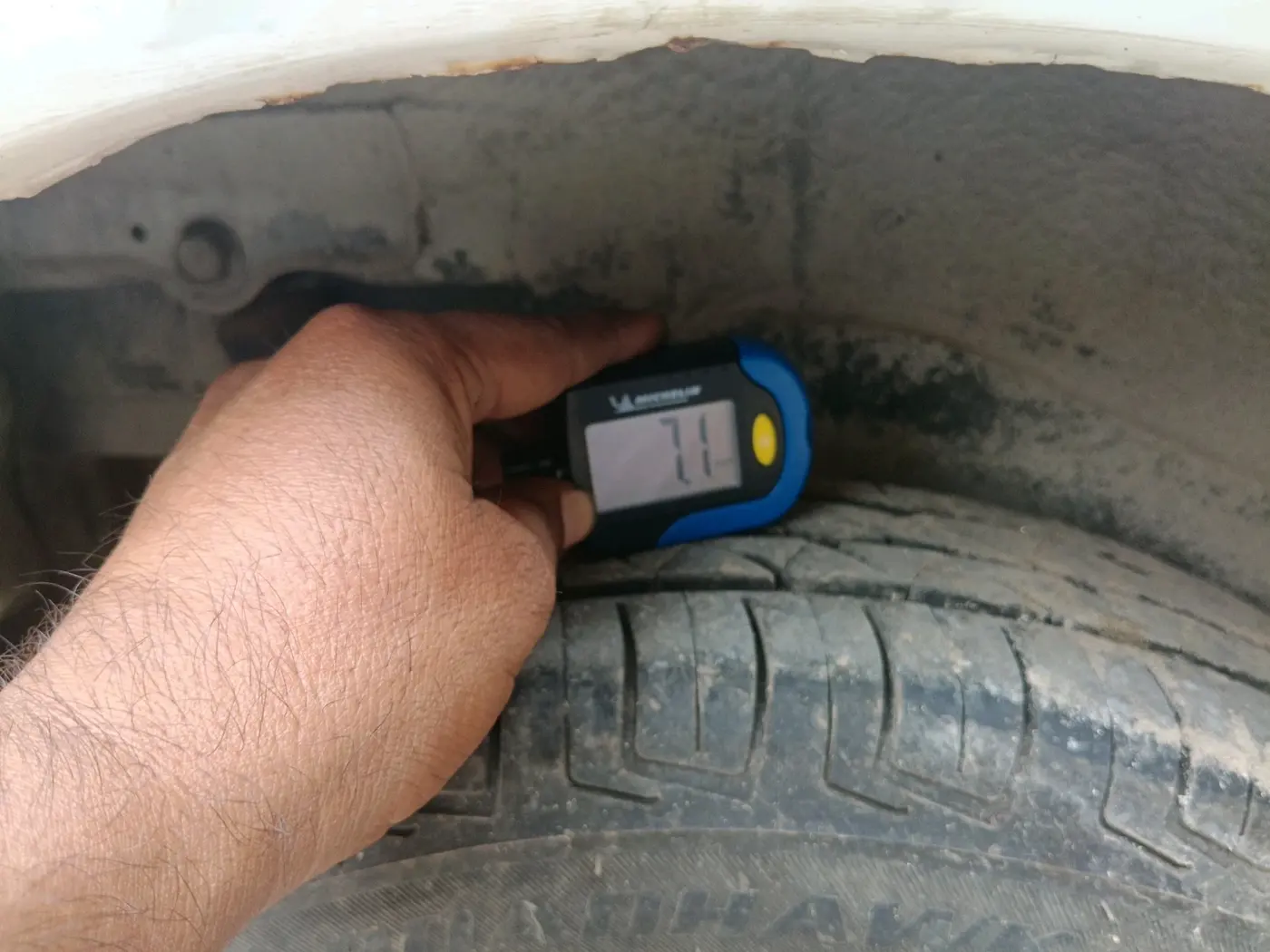 2016 Maruti Wagon R 1.0 LXI CNG, CNG, Manual, 88,421 km, tyre