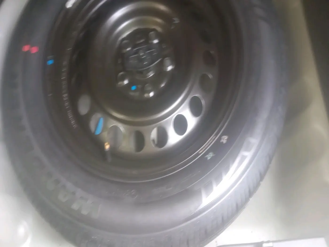 2023 Maruti BREZZA ZXI, Petrol, Manual, 47,363 km, tyre