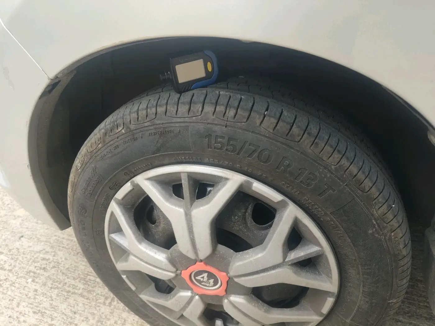 2017 Maruti Alto K10 VXI (O) AMT, Petrol, Automatic, 43,732 km, tyre