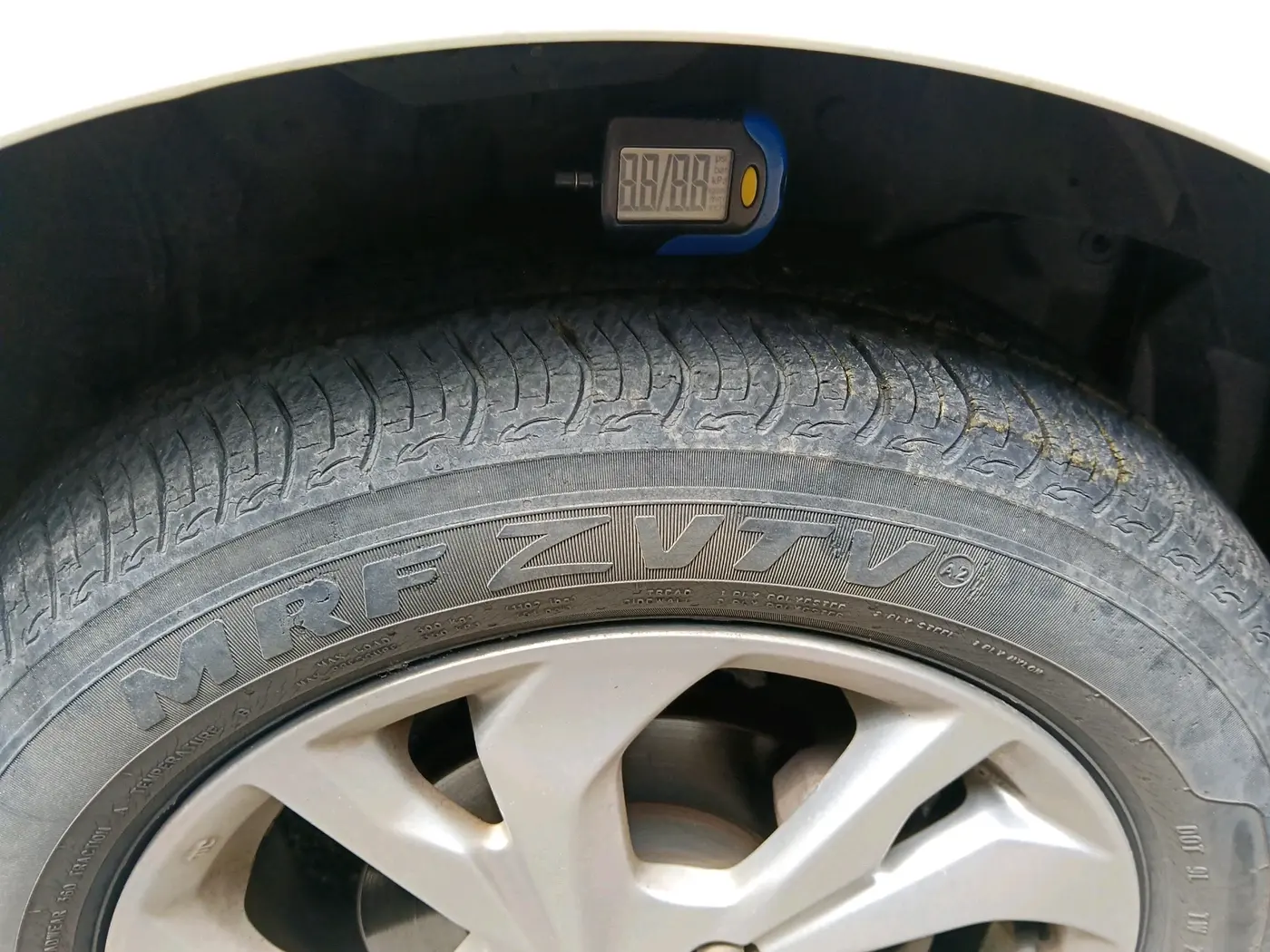 2019 Honda Amaze 1.2L I-VTEC V, Petrol, Manual, 19,940 km, tyre
