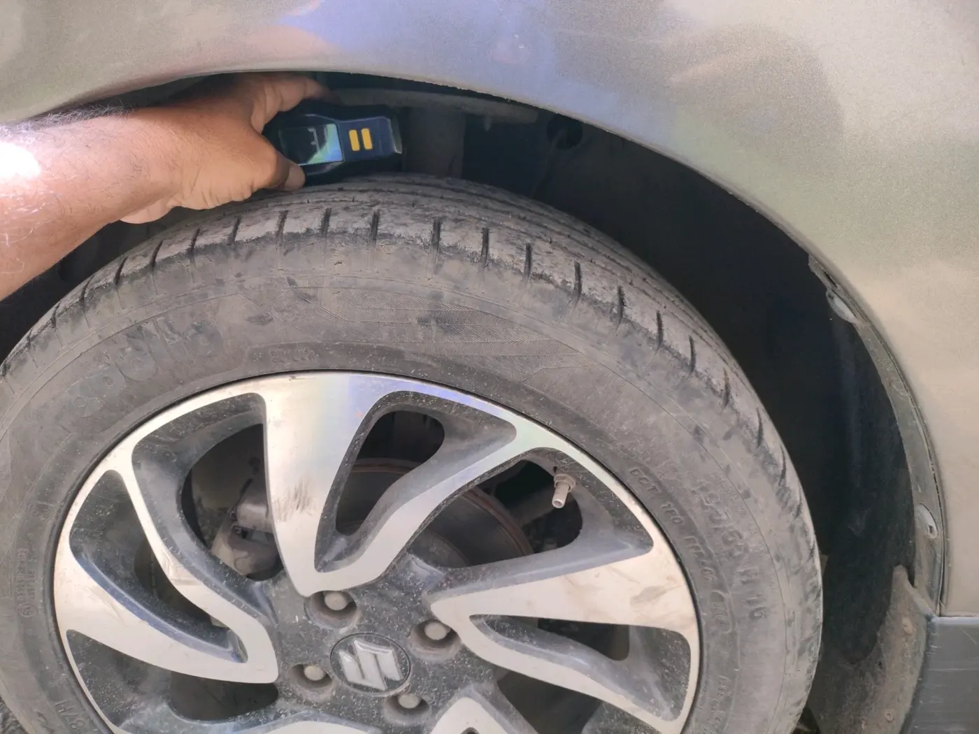 2019 Maruti Baleno ZETA CVT PETROL 1.2, Petrol, Automatic, 68,529 km, tyre