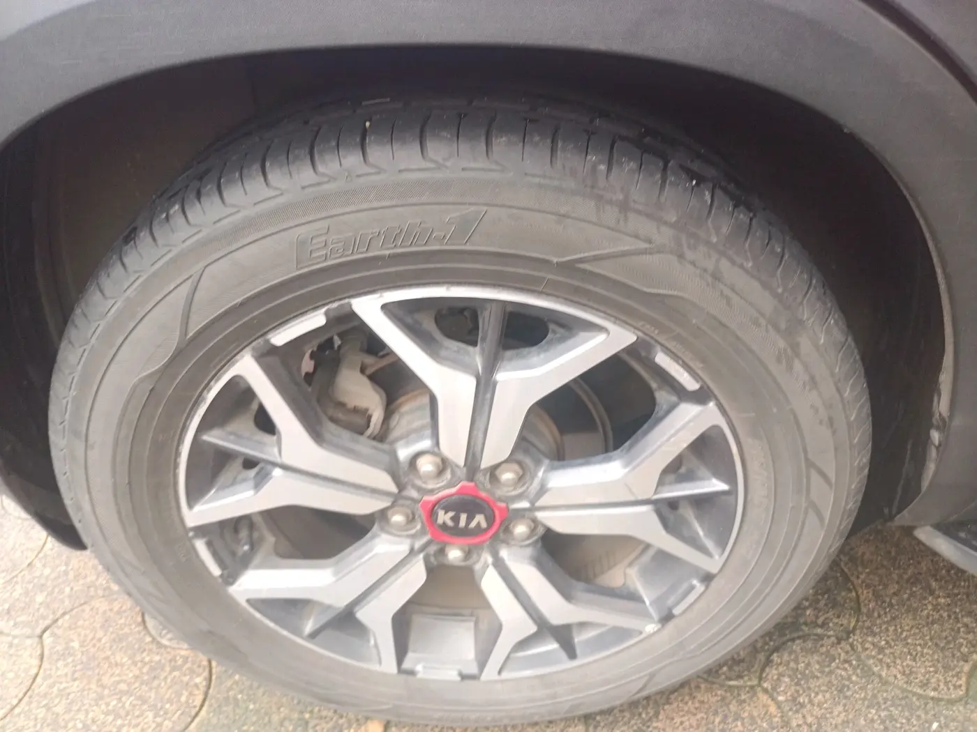 2019 KIA SELTOS GTX PLUS DCT 1.4 PETROL, Petrol, Automatic, 1,11,682 km, tyre