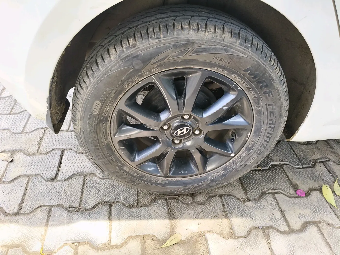 2018 Hyundai Elite i20 ASTA 1.2  CVT, Petrol, Automatic, 50,560 km, tyre
