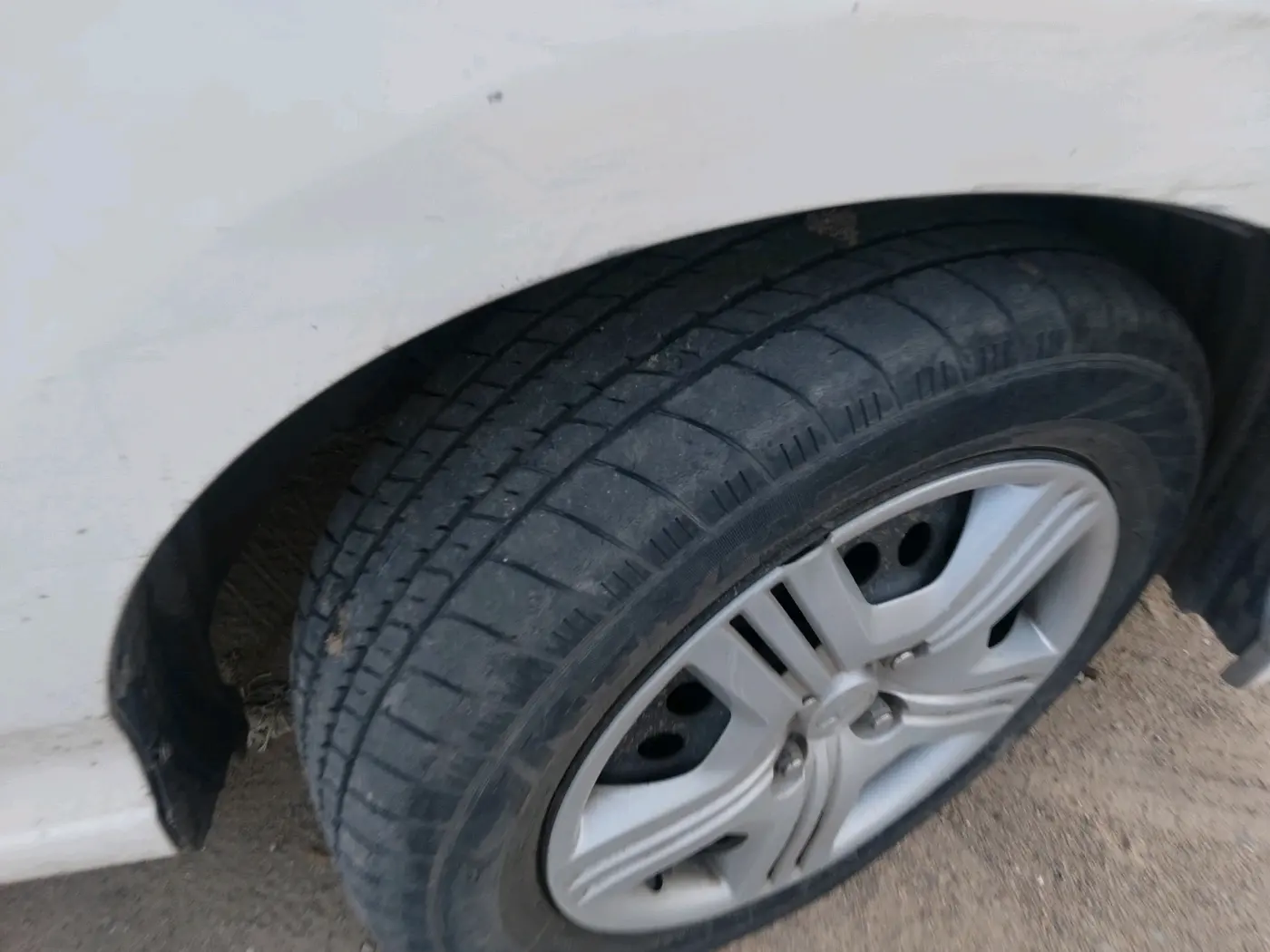2012 Honda City 1.5L I-VTEC CORPORATE MT, Petrol, Manual, 65,453 km, tyre