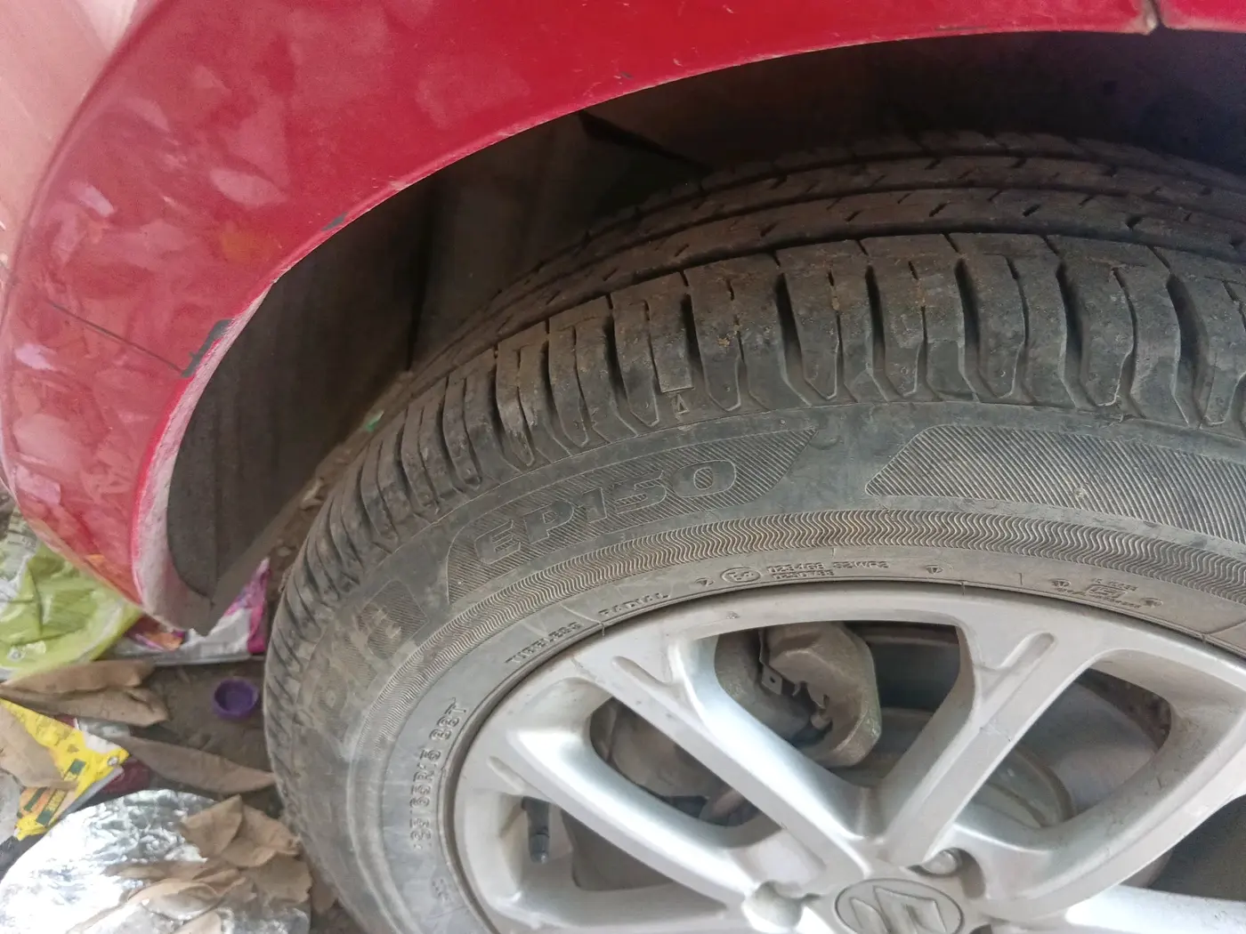 2023 Maruti Swift ZXI CNG, CNG, Manual, 18,308 km, tyre