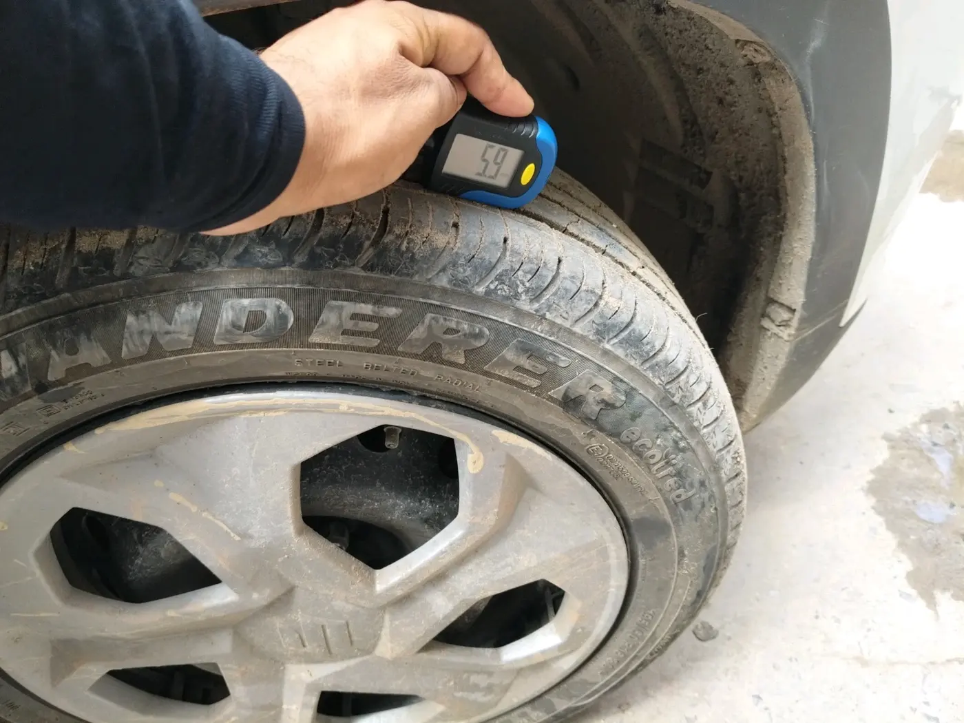 2025 Maruti FRONX SIGMA CNG 1.2 MT, CNG, Manual, 21,810 km, tyre
