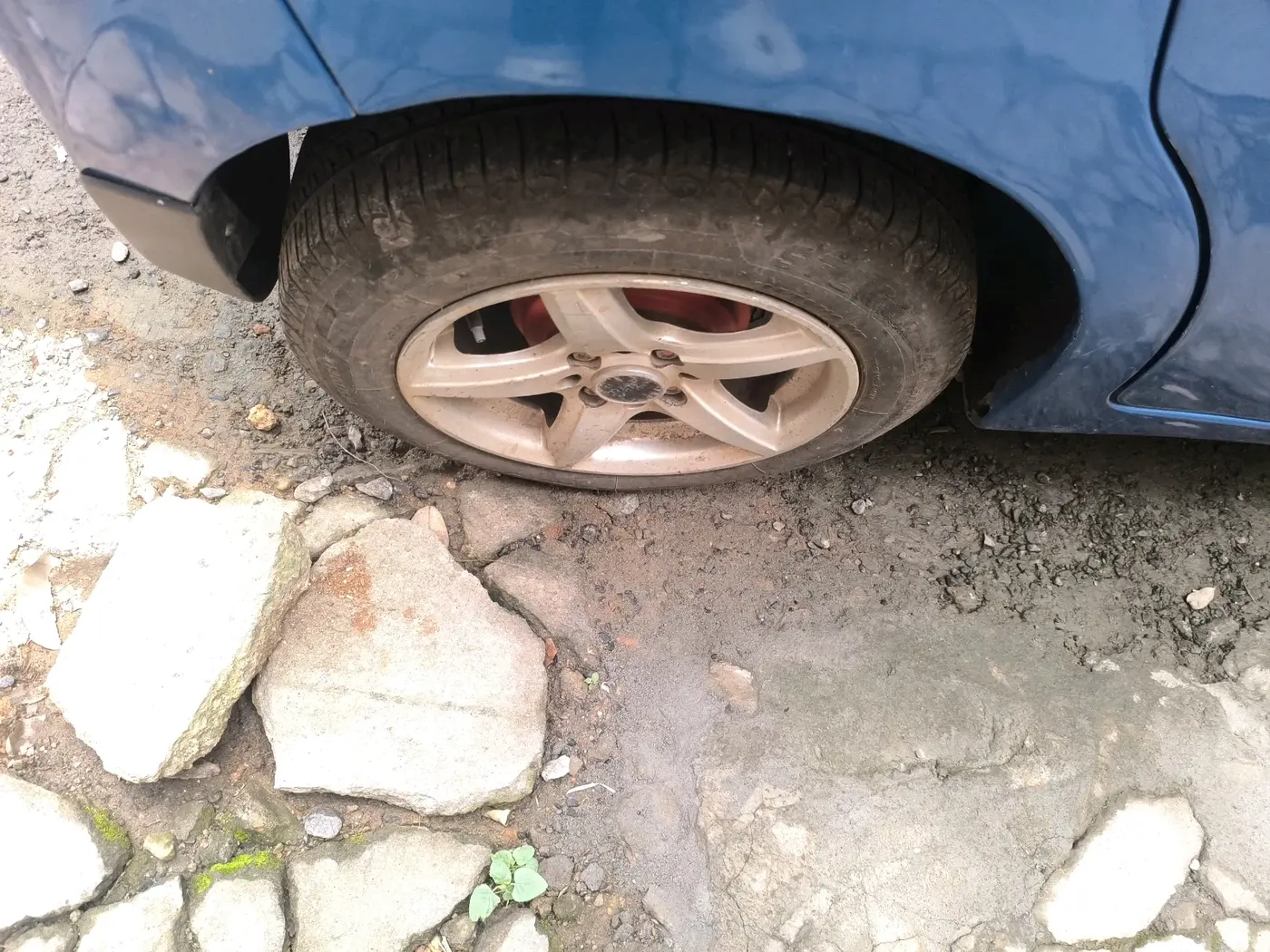 2015 Maruti Celerio VXI AMT, Petrol, Automatic, 89,640 km, tyre