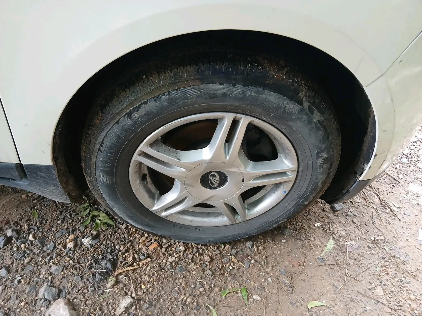 2019 Mahindra MARAZZO M6 8 STR, Diesel, Manual, 90,947 km, tyre