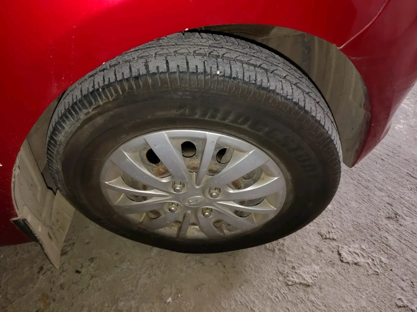 2013 Hyundai i10 MAGNA 1.1, Petrol, Manual, 10,349 km, tyre