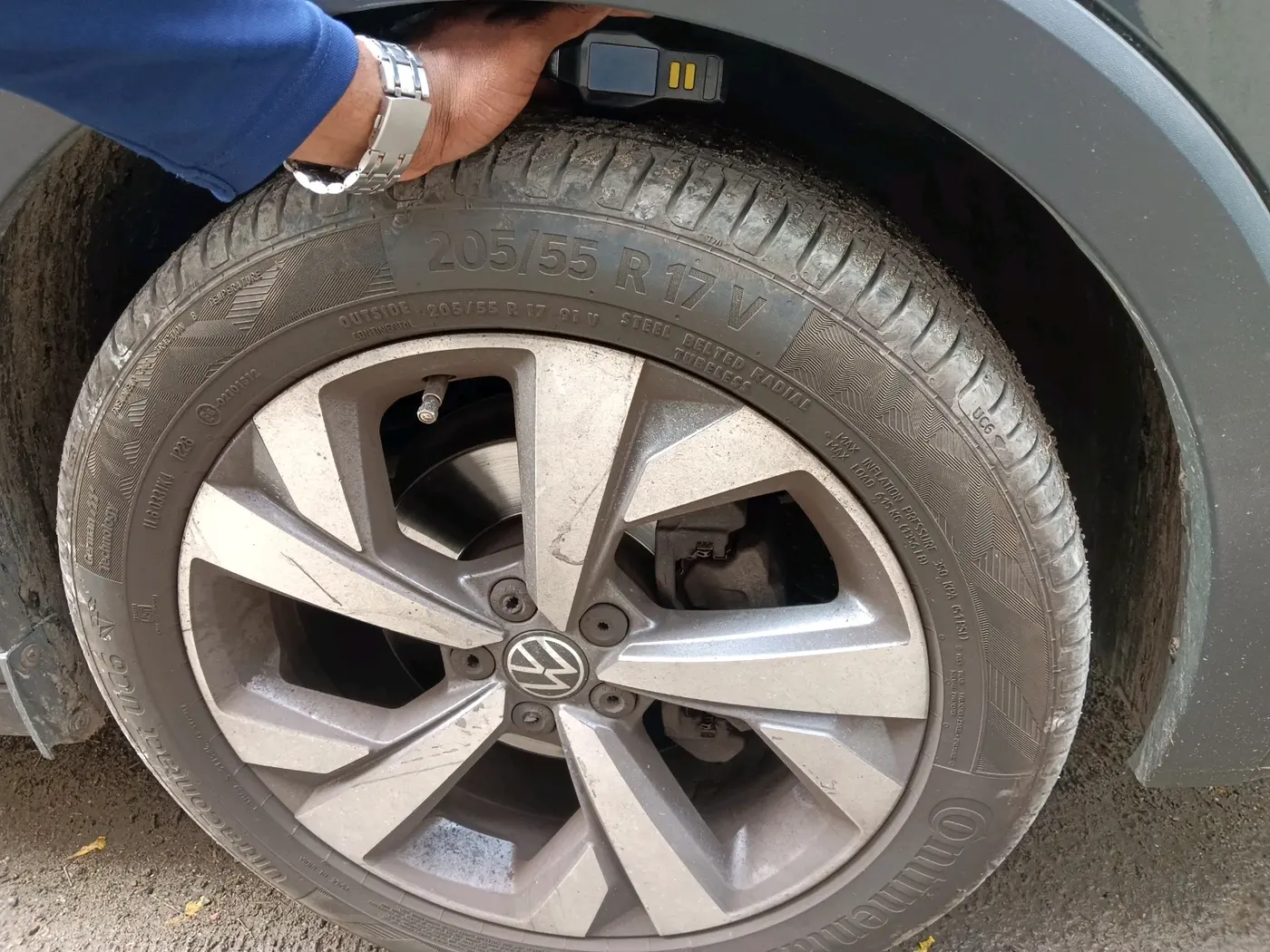 2022 Volkswagen TAIGUN TOPLINE 1.0 TSI AT, Petrol, Automatic, 46,053 km, tyre