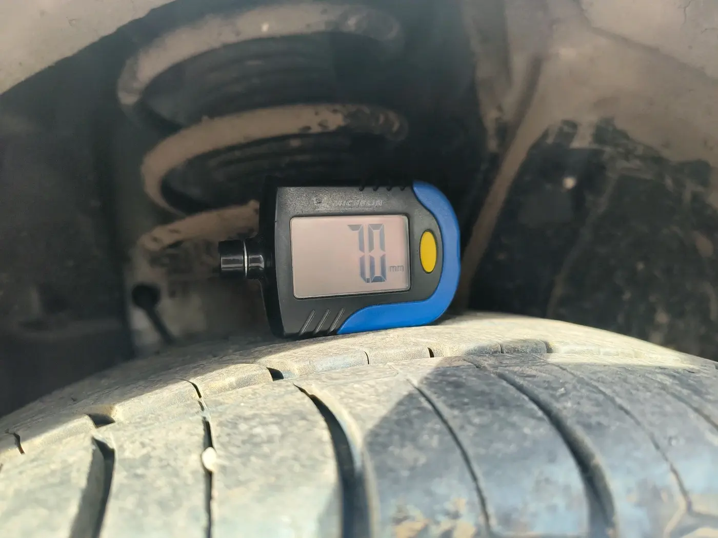 2021 Tata ALTROZ XZ PETROL, Petrol, Manual, 73,961 km, tyre